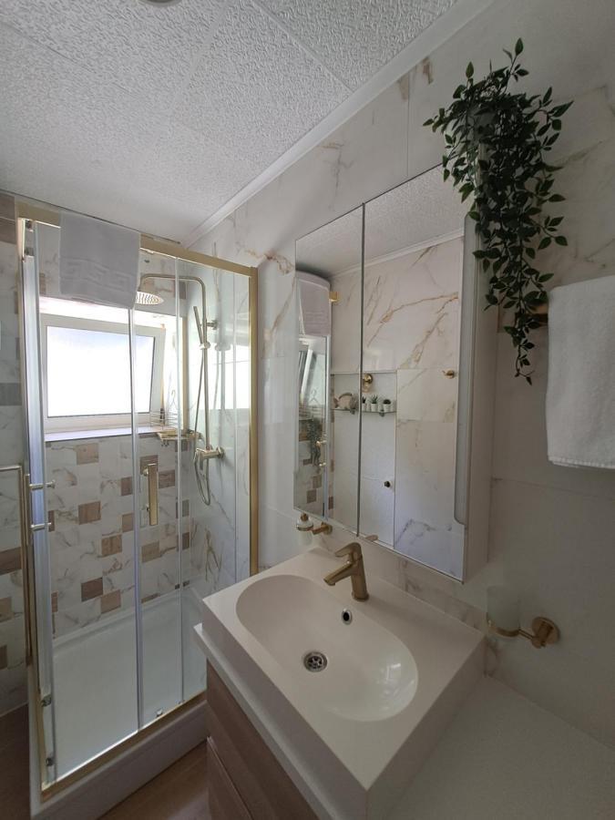 Apartman Nera Apartment โพลเช ภายนอก รูปภาพ
